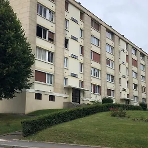 https://loger-thine-chambre-1.fr-paris.fr